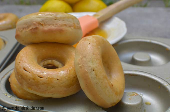 Receta de donas horneadas sin levadura glaseadas con miel