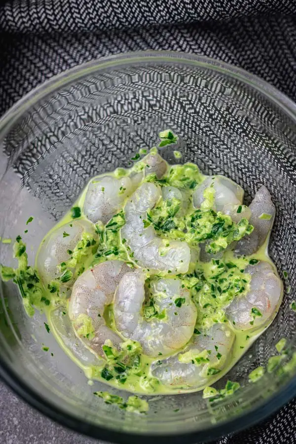 Receta de salsa verde (condimento verde)