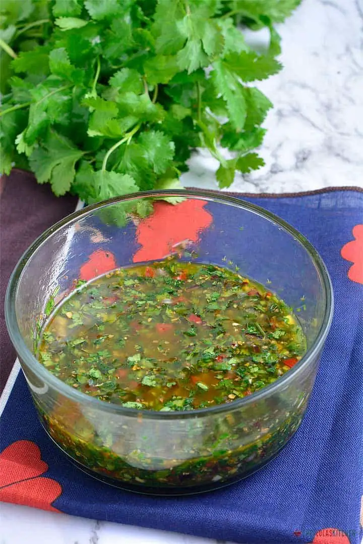 Salsa chimichurri fácil y rápida