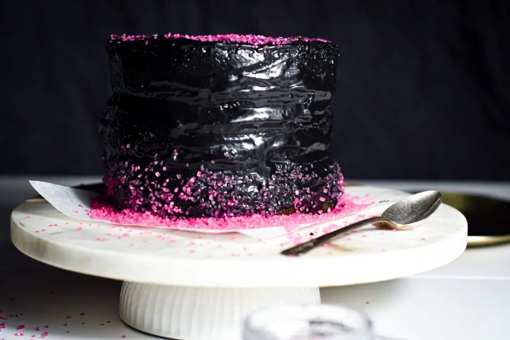 Receta de pastel húmedo de terciopelo negro para Halloween Receta de pastel húmedo de terciopelo negro para Halloween