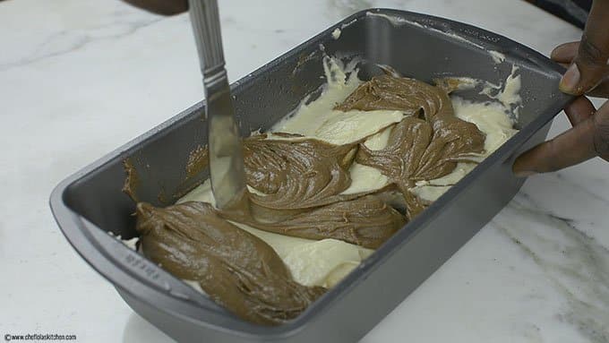 Pastel de chocolate y mármol (bizcocho con forma de remolino)
