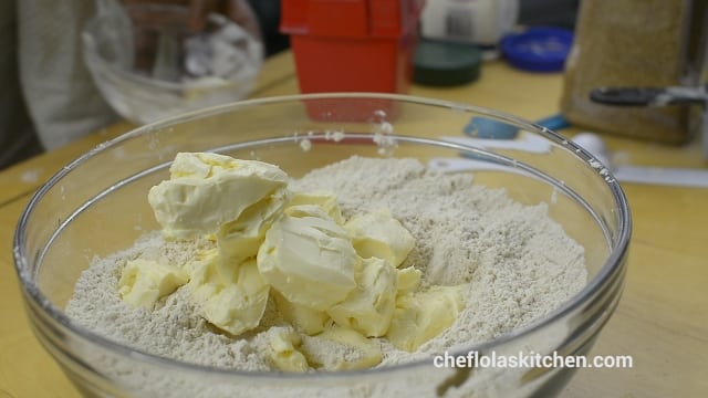 Pastel de carne de trigo simple (pastel de ternera)