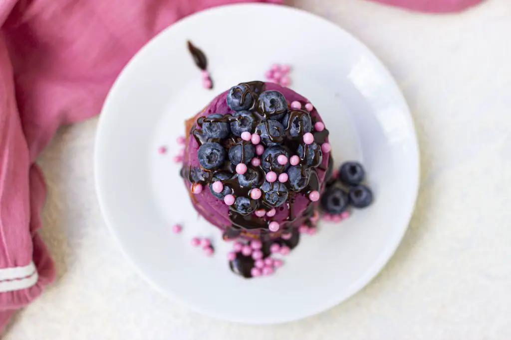 Receta de panqueques morados (panqueques fáciles de Ube) Receta de panqueques morados (panqueques fáciles de Ube)