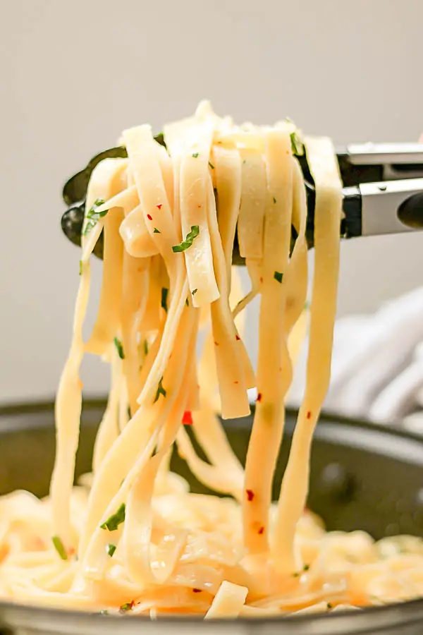 Receta fácil de tallarines Receta fácil de tallarines