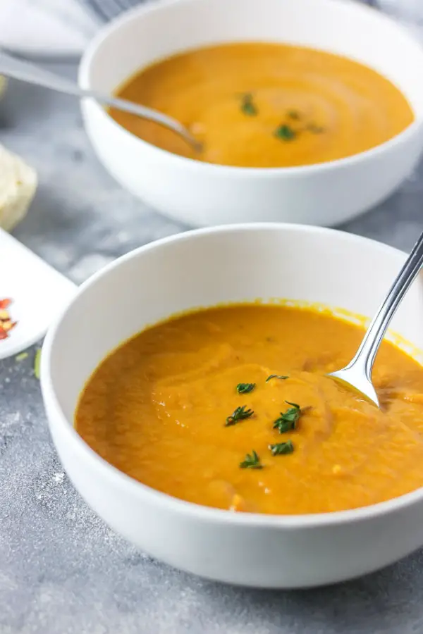 Sopa sencilla de zanahoria y puerro