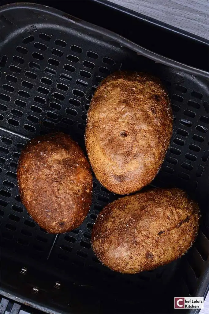 RECETA PERFECTA DE PATATAS PARA FREIDORA DE AIRE - PATATAS EN CHAQUETA RECETA PERFECTA DE PATATAS PARA FREIDORA DE AIRE - PATATAS EN CHAQUETA