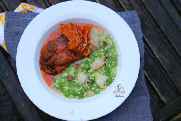 Sopa sencilla de okra