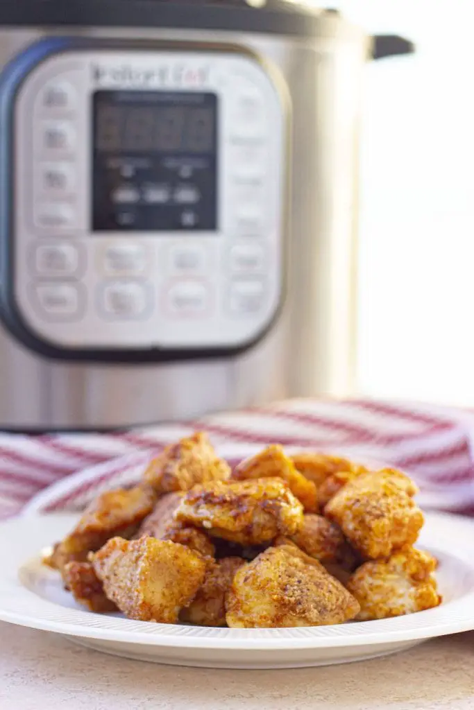 Receta fácil de picaduras de pollo instantáneas Receta fácil de picaduras de pollo instantáneas