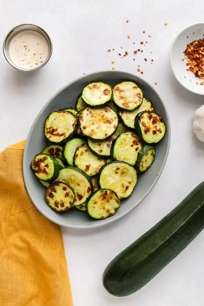 25 recetas para hornear calabacines que te convertirán en un amante de las verduras