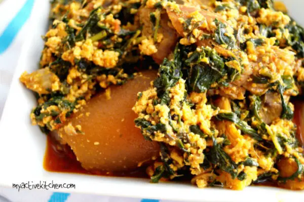 Egusi Elefo Meta (Efo elegusi)
