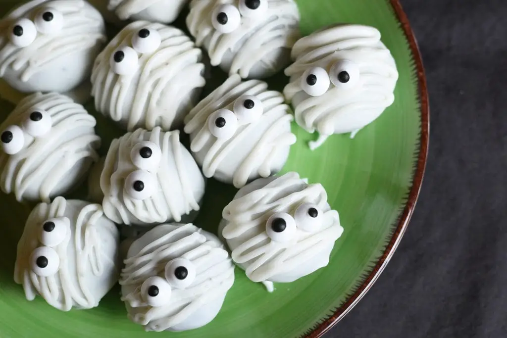 28 ideas de comida con temática de películas de Halloween para un festín monstruoso 28 ideas de comida con temática de películas de Halloween para un festín monstruoso