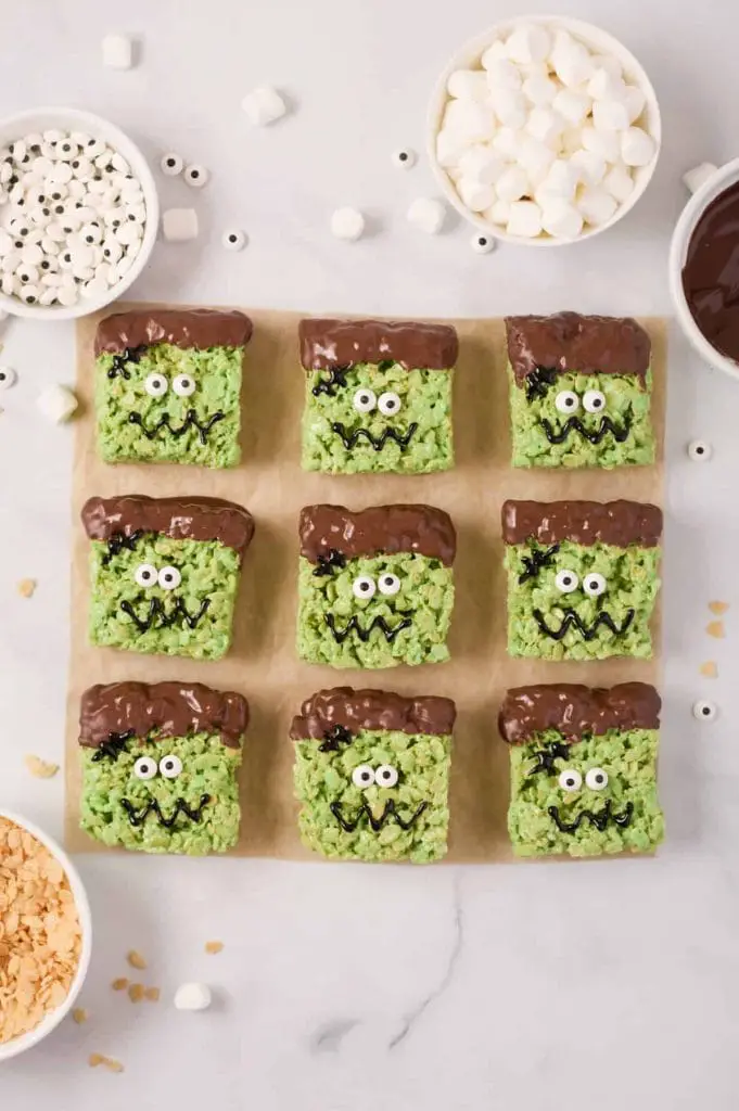 28 ideas de comida con temática de películas de Halloween para un festín monstruoso 28 ideas de comida con temática de películas de Halloween para un festín monstruoso