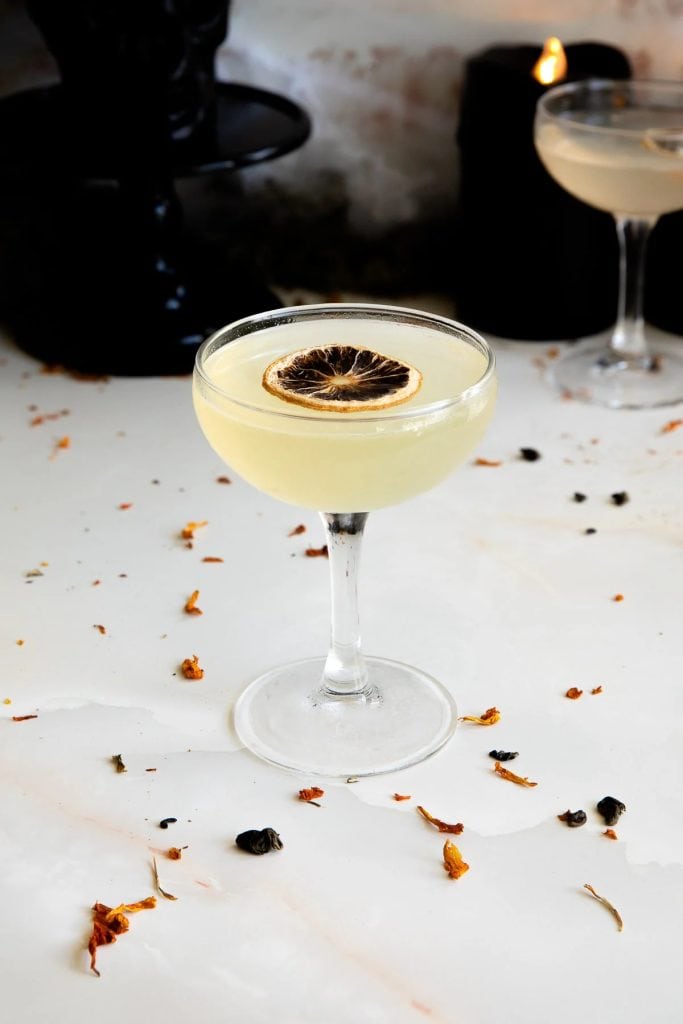 25 cócteles de Halloween que encantarán a tus invitados 25 cócteles de Halloween que encantarán a tus invitados
