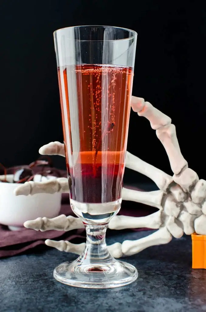 25 cócteles de Halloween que encantarán a tus invitados 25 cócteles de Halloween que encantarán a tus invitados