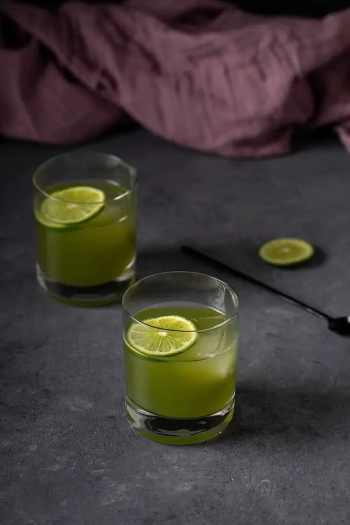 25 cócteles de Halloween que encantarán a tus invitados 25 cócteles de Halloween que encantarán a tus invitados