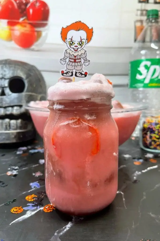 25 cócteles de Halloween que encantarán a tus invitados 25 cócteles de Halloween que encantarán a tus invitados