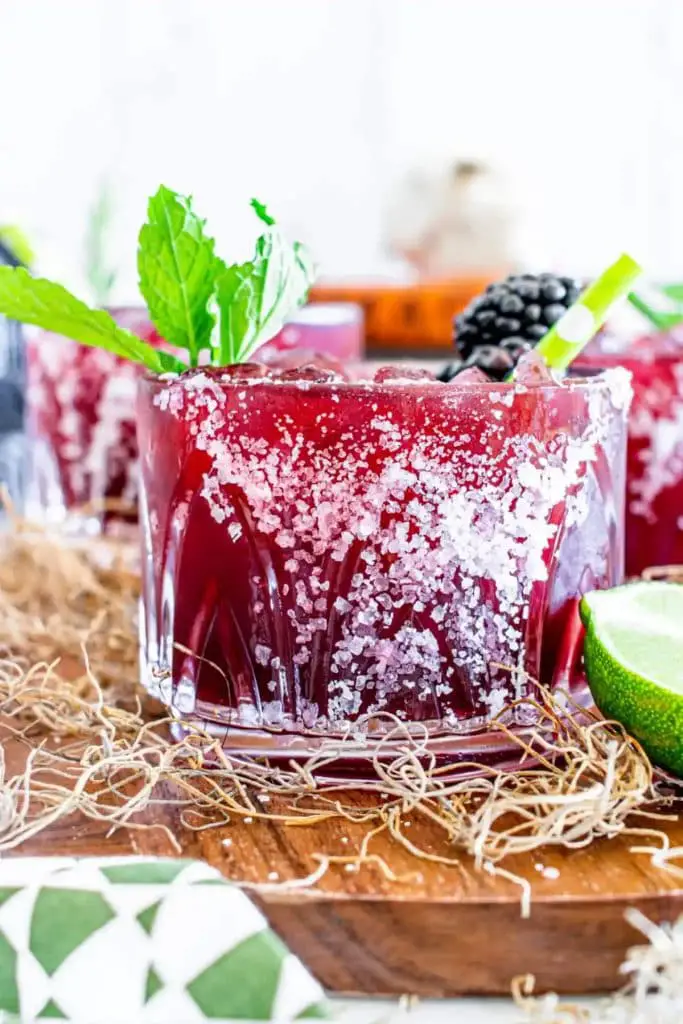 25 cócteles de Halloween que encantarán a tus invitados 25 cócteles de Halloween que encantarán a tus invitados