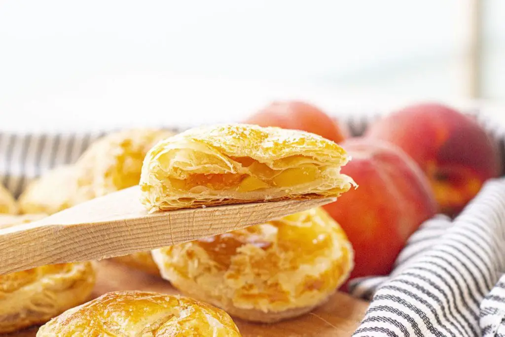 Pastel de melocotón y mango Receta Jollibee Copycat Pastel de melocotón y mango Receta Jollibee Copycat