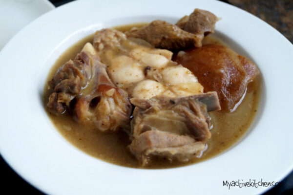 Afia Efere (sopa blanca) Afia Efere (sopa blanca)