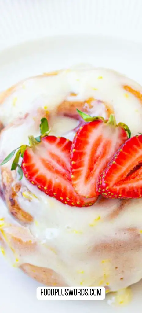 Receta de rollitos de fresa y canela