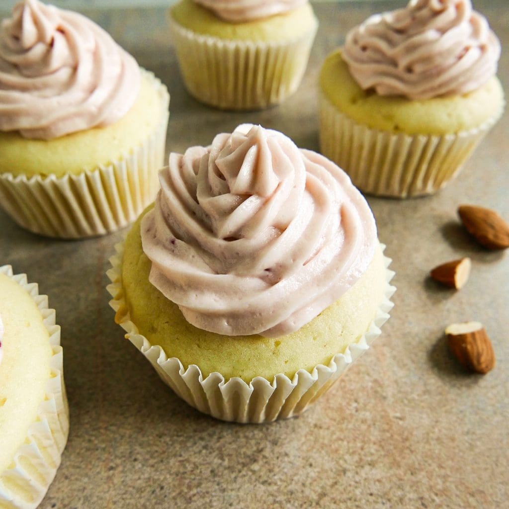 25 ideas de cupcakes para el regreso a clases que llevarán tu paladar de viaje