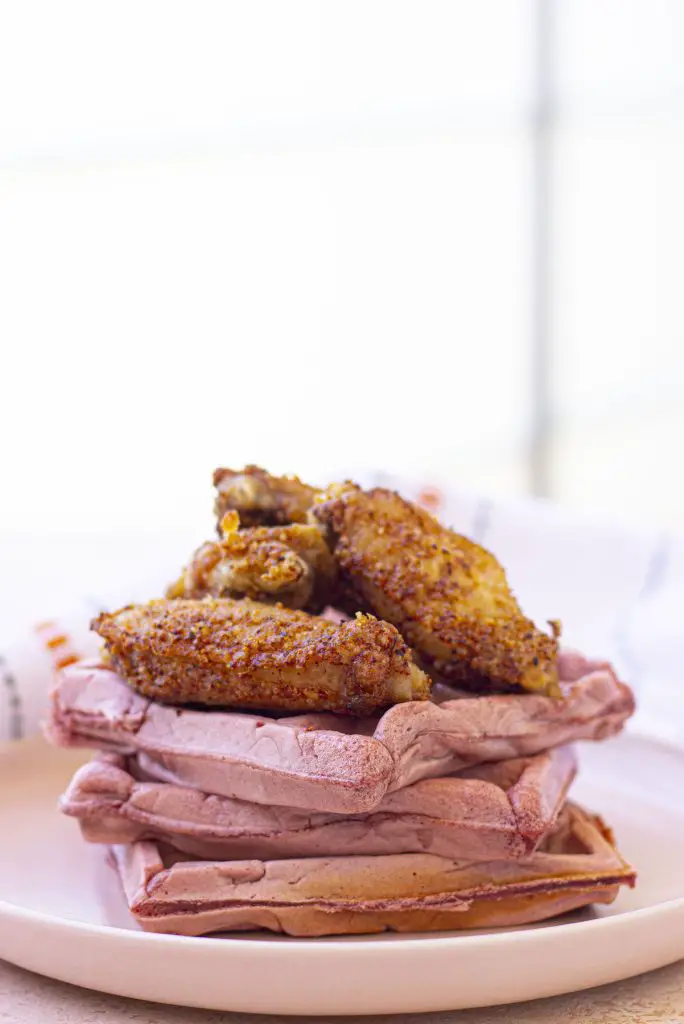 Receta de pollo y gofres Red Velvet Receta de pollo y gofres Red Velvet
