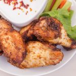 Alitas de pollo fáciles con 2 ingredientes Alitas de pollo fáciles con 2 ingredientes