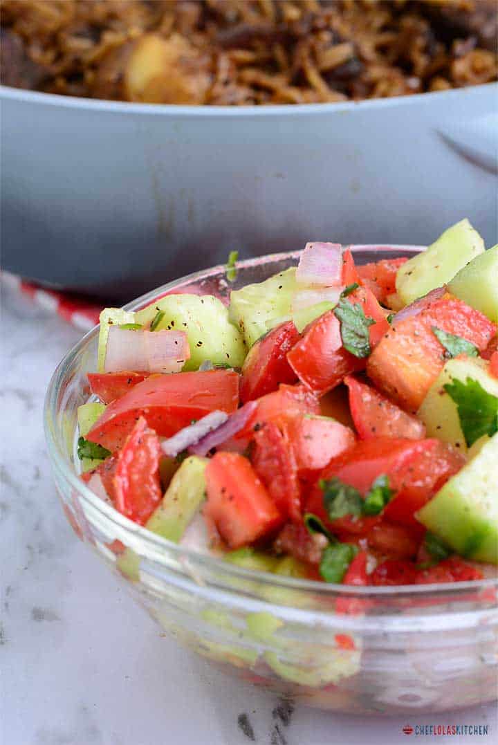 Kachumbari – ensalada de cebolla, tomate y pepino Kachumbari – ensalada de cebolla, tomate y pepino