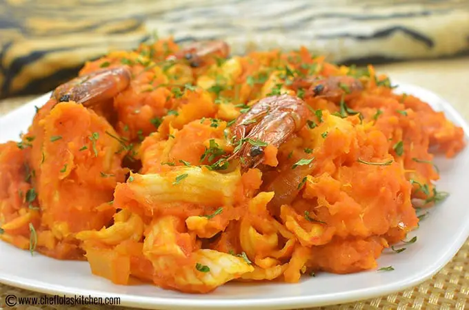 Receta de estofado de ñame/gachas de ñame (Asaro).