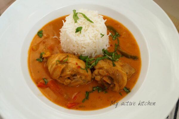 Pollo al curry con coco fácil