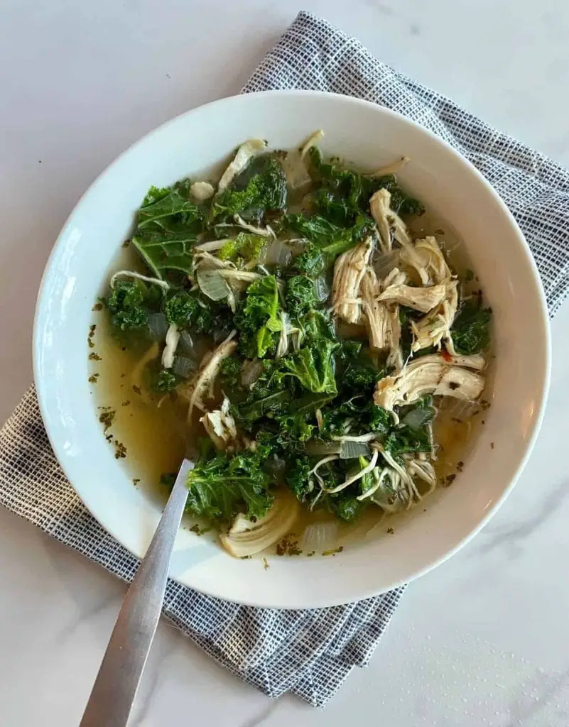 30 recetas de sopas de verano que demuestran que las sopas no son solo para el invierno 30 recetas de sopas de verano que demuestran que las sopas no son solo para el invierno