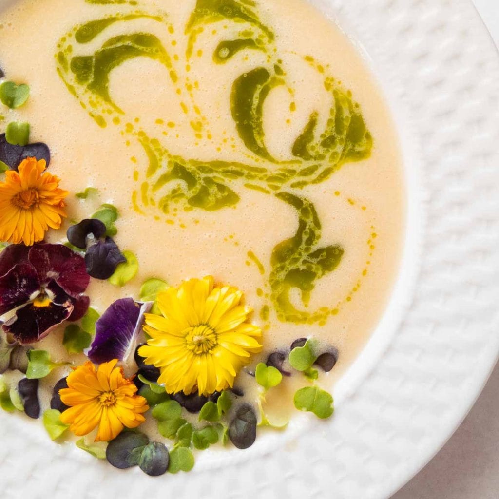 30 recetas de sopas de verano que demuestran que las sopas no son solo para el invierno 30 recetas de sopas de verano que demuestran que las sopas no son solo para el invierno
