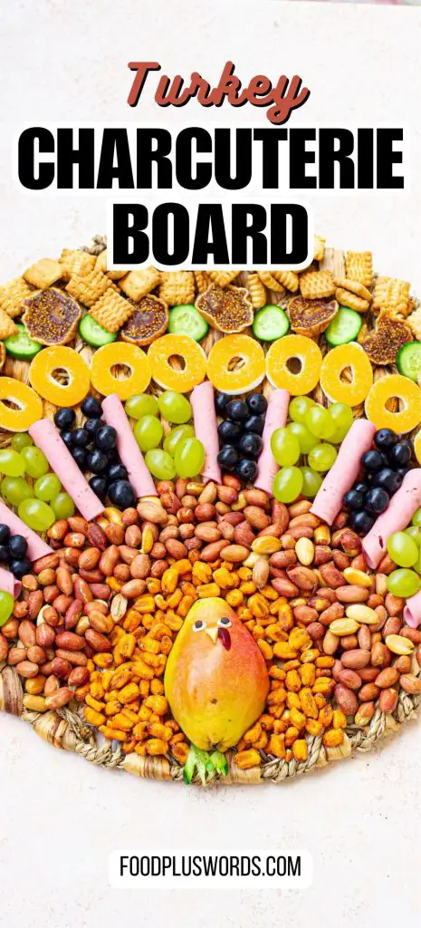 Tabla de embutidos de pavo de Acción de Gracias Tabla de embutidos de pavo de Acción de Gracias