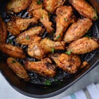 Alitas de pollo congeladas en freidora Alitas de pollo congeladas en freidora