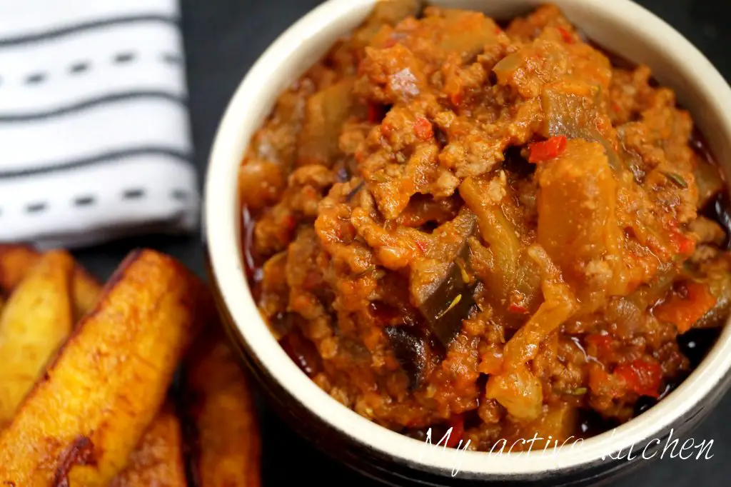 Guiso de huevos de la huerta Guiso de huevos de la huerta