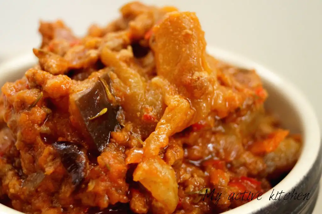 Guiso de huevos de la huerta Guiso de huevos de la huerta