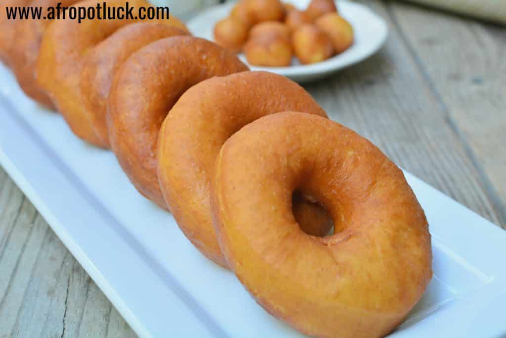 Donuts de levadura simples