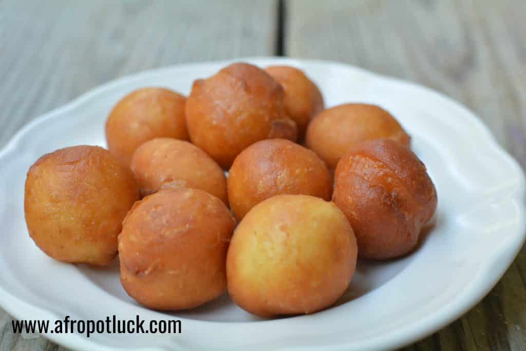 Donuts de levadura simples Donuts de levadura simples