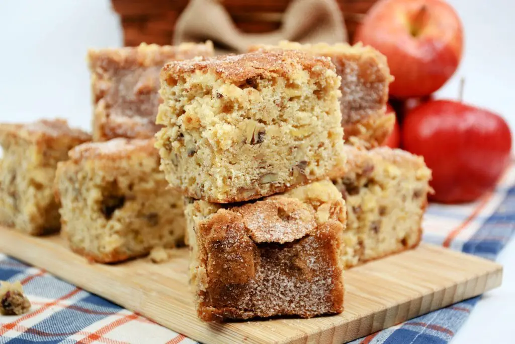 Brownies de manzana y canela (Blondies de manzana y canela)