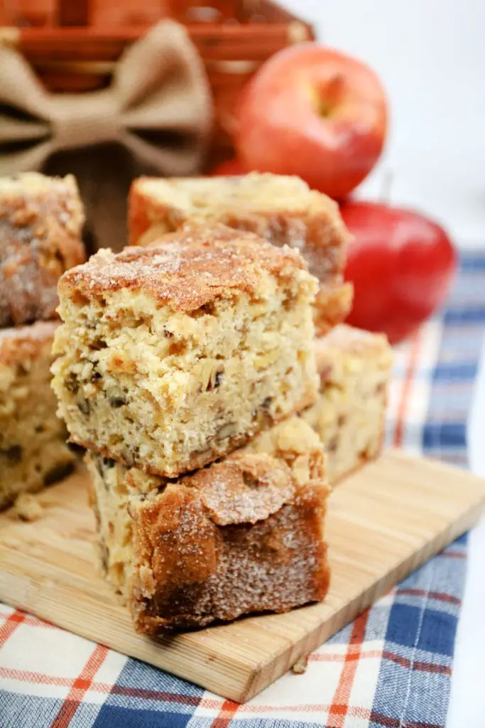 Brownies de manzana y canela (Blondies de manzana y canela)