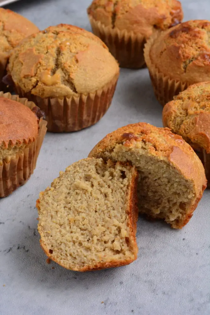 Muffins de avena y plátano Muffins de avena y plátano