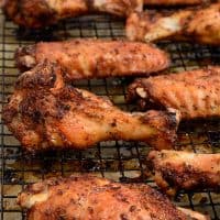 Alitas de pavo crujientes asadas al horno Alitas de pavo crujientes asadas al horno