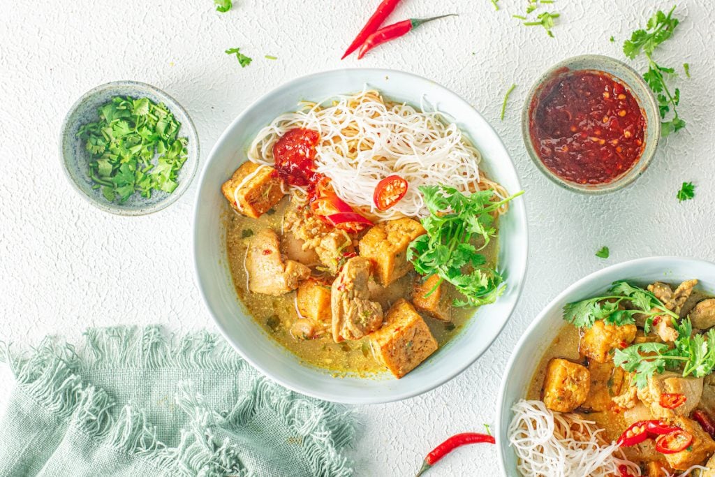 Receta fácil de pollo al curry Laksa: curry malayo de 30 minutos