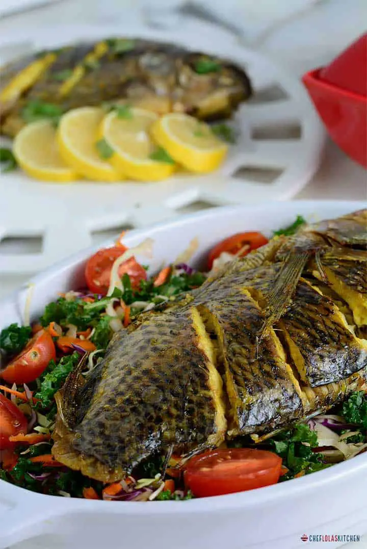 Tilapia simplemente asada al horno