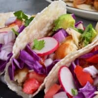 Tacos de pescado: una comida versátil Tacos de pescado: una comida versátil