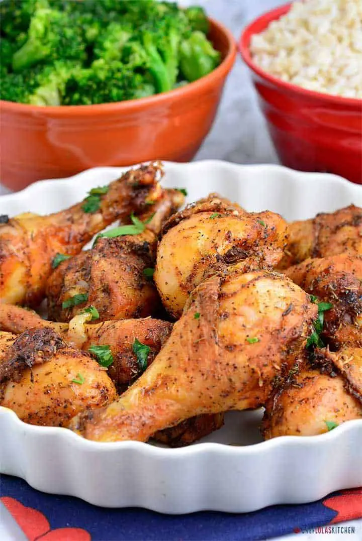 Receta fácil de muslos de pollo al horno: muy jugosas