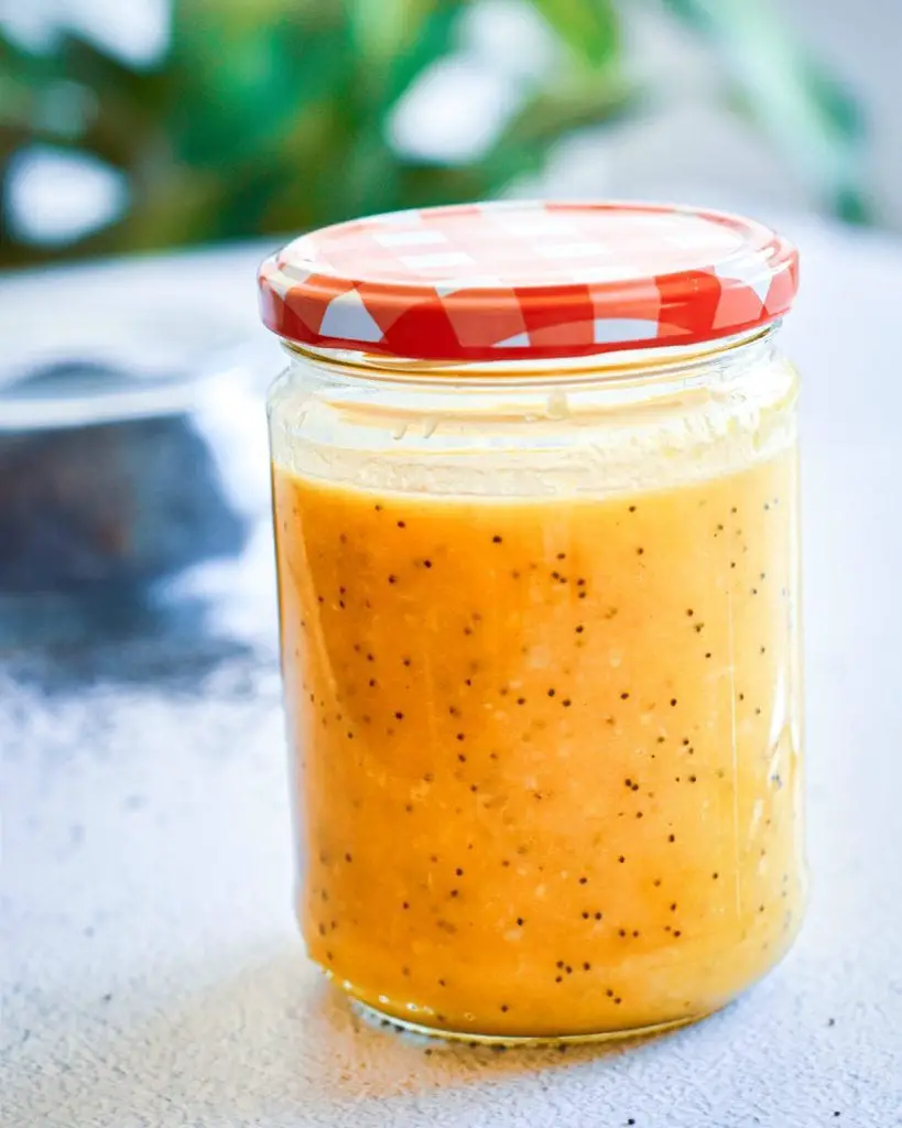 Vinagreta fácil de semillas de amapola y kumquat Vinagreta fácil de semillas de amapola y kumquat