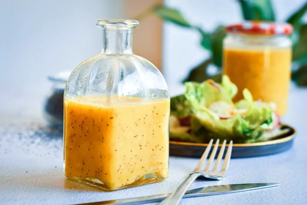 Vinagreta fácil de semillas de amapola y kumquat Vinagreta fácil de semillas de amapola y kumquat