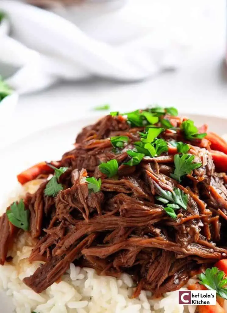 Receta de pechuga de res en olla de cocción lenta con salsa BBQ Receta de pechuga de res en olla de cocción lenta con salsa BBQ