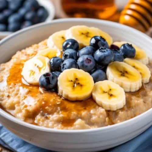 Desayuno sencillo y abundante con gachas de avena.